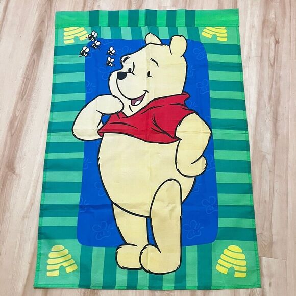 VTG Disney Winnie The Pooh Honey Bee Spring Summer Large Yard Flag - Picture 5 of 12